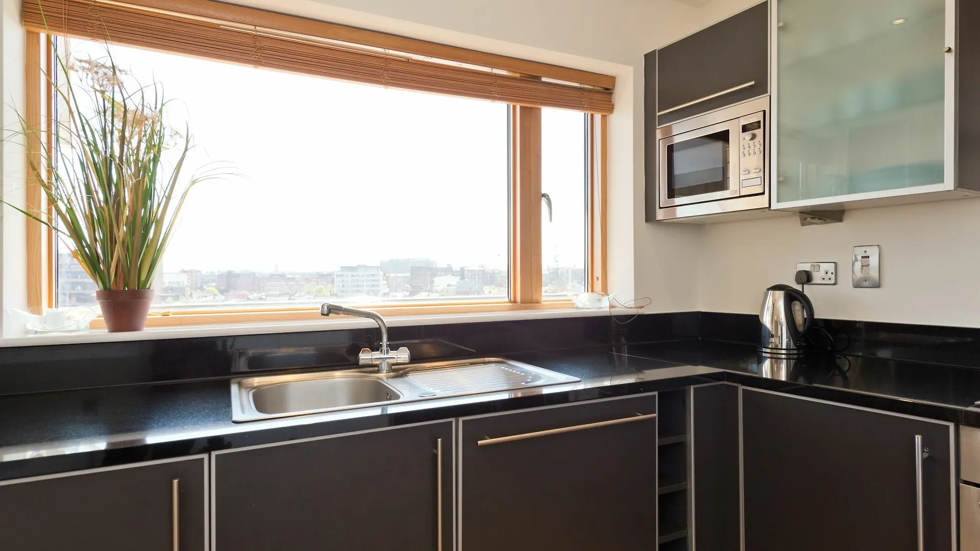 Gallery Quay Luxury Apartment Dublin