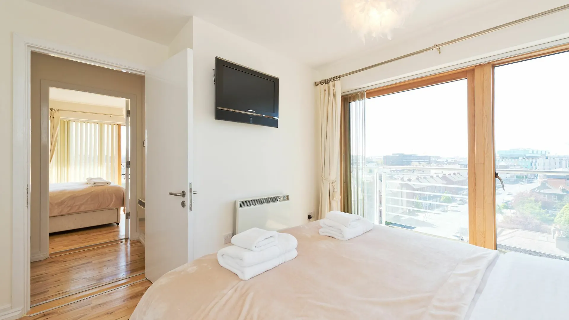 Gallery Quay Luxury Apartment Dublin